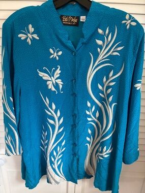 Bob Mackie Teal Button-Front Blouse with White Botanical Motif. Size Large